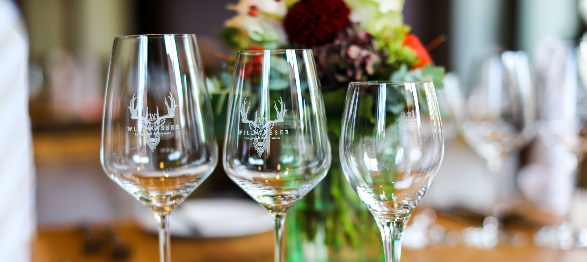 Wildwasser_Weingläser_Celle_Winsen_Restaurant_Hotel